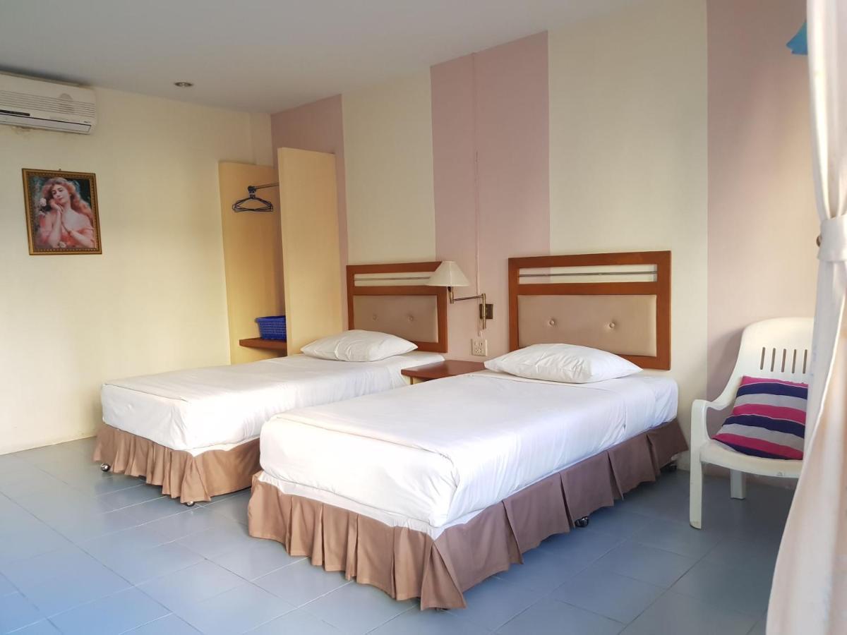 Casa Holiday Hotel Sha Phitsanulok Exterior photo